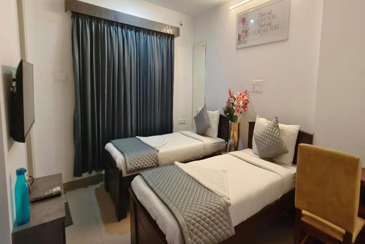 Yahweh Suites Bangalore Extérieur photo