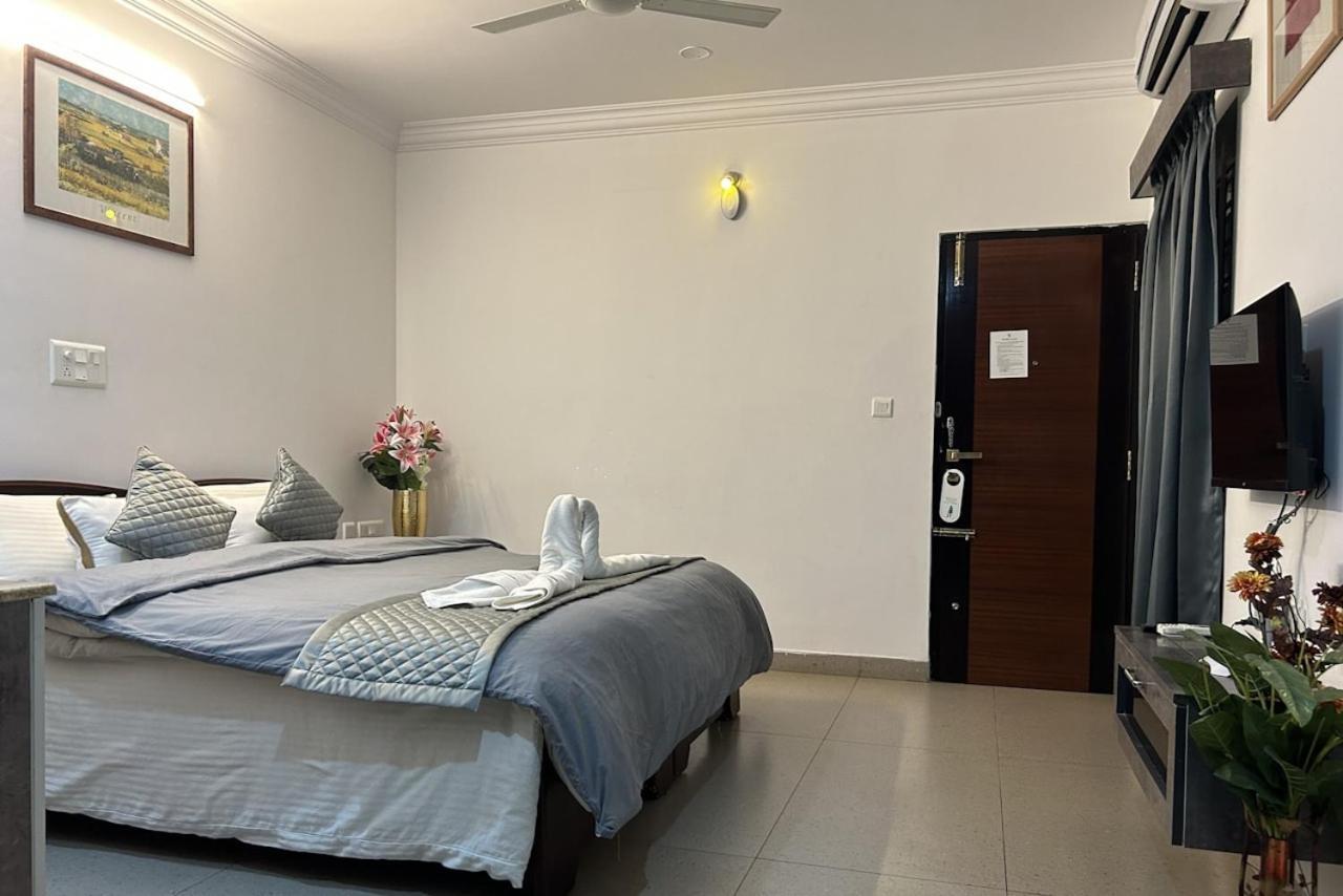 Yahweh Suites Bangalore Extérieur photo