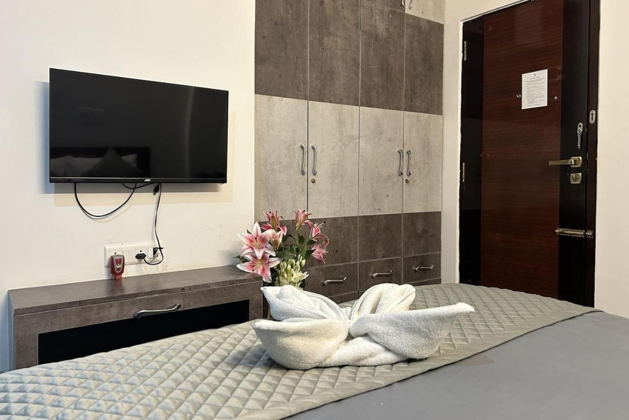Yahweh Suites Bangalore Extérieur photo